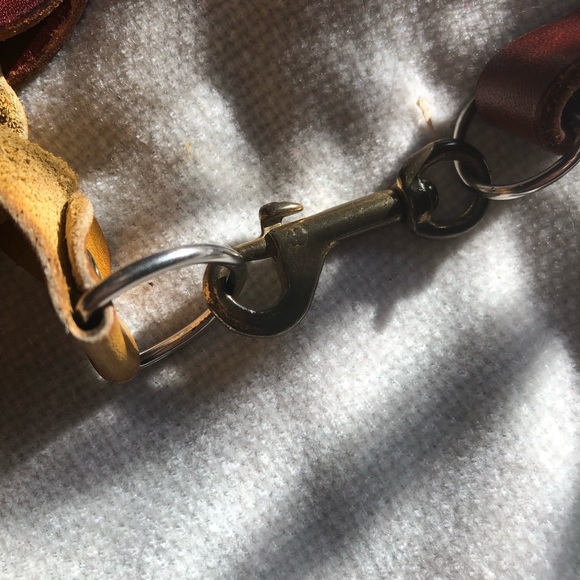 Vintage tooled leather toucan crossbody purse - Picture 13 of 13